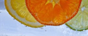 Eksfoliacja - na czym polega peeling kwasami owocowymi?