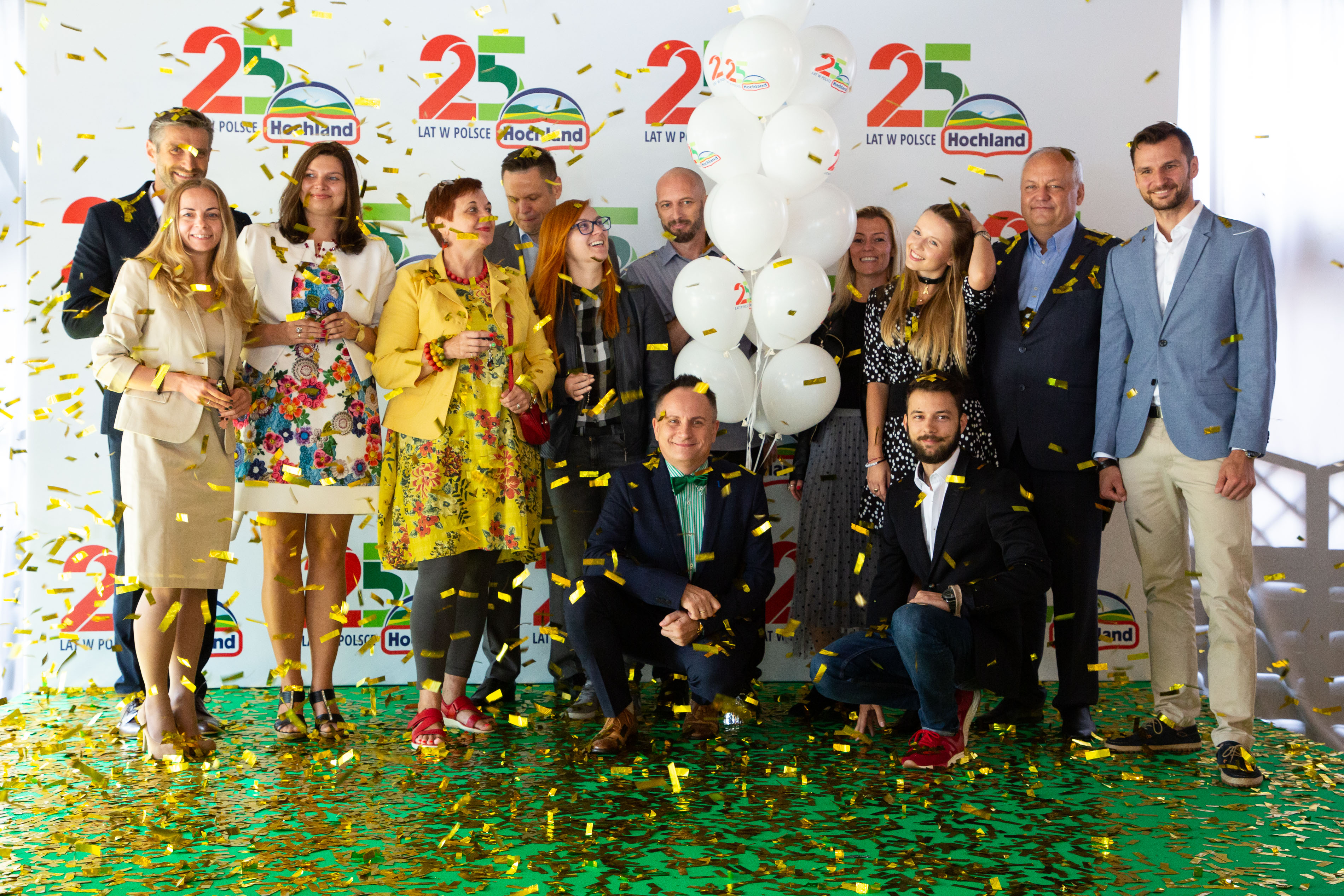 Zwycięzcy Odebrali Kluczyki Do Samochodów! Finał Urodzinowej Loterii Hochland – To Jest Pyszne Od 25 Lat - All About Life